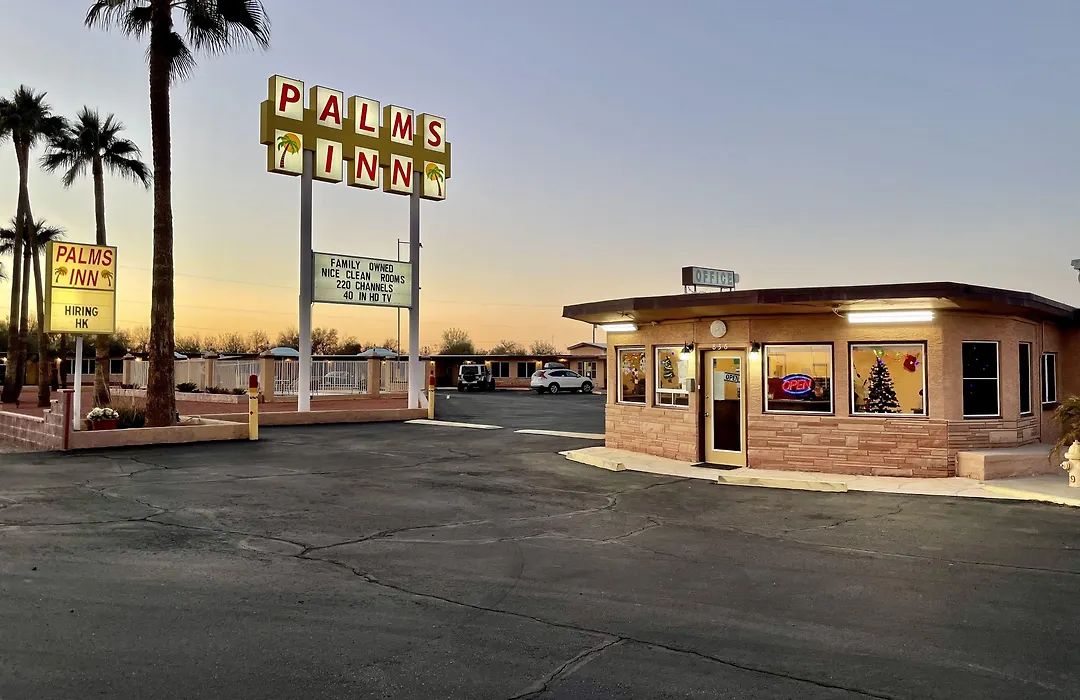 Palms Inn-1