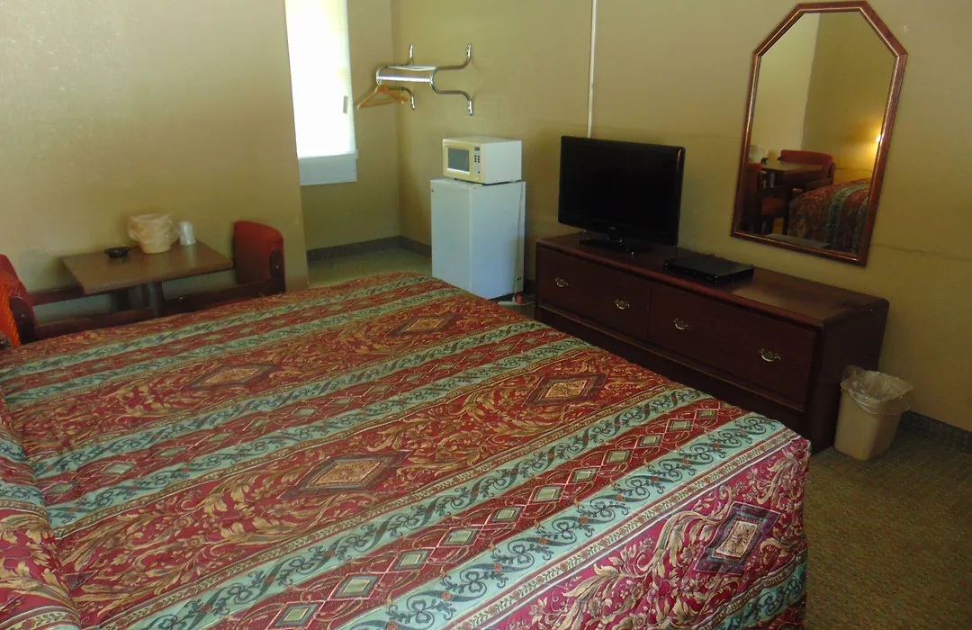 Westbrook Motel-1