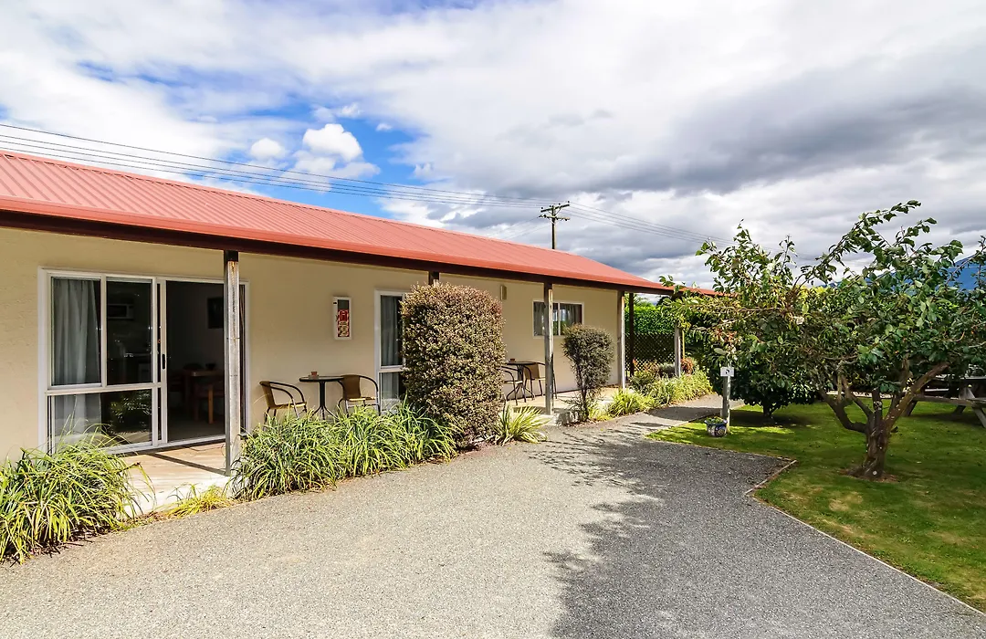 Abbey Court Motel-1