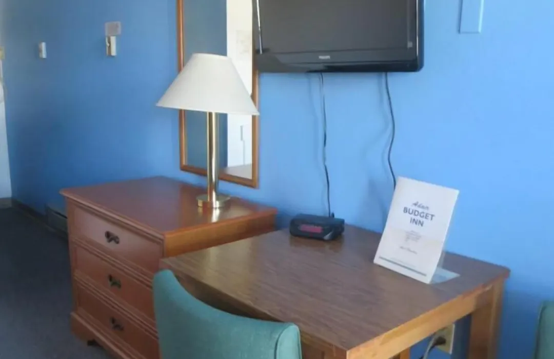 Budget Inn Adair-1