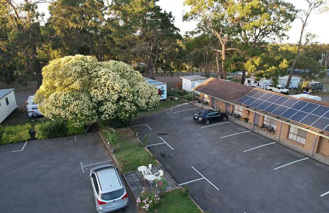 Woodmans Hill Motel-1