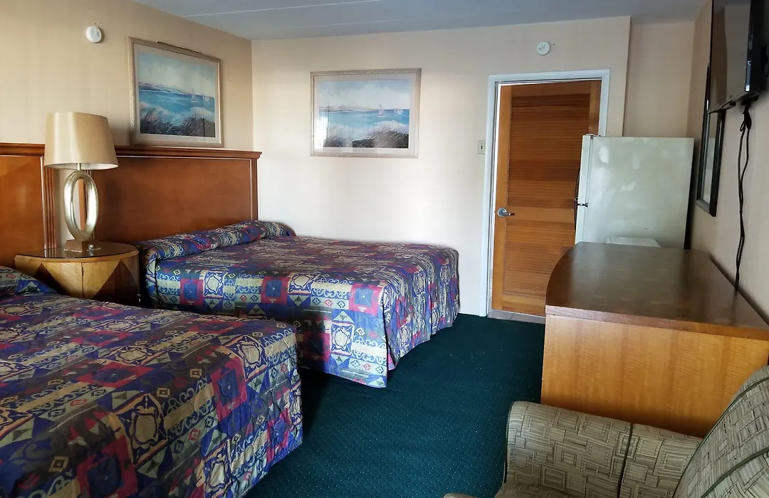 Royal Canadian Motel-1