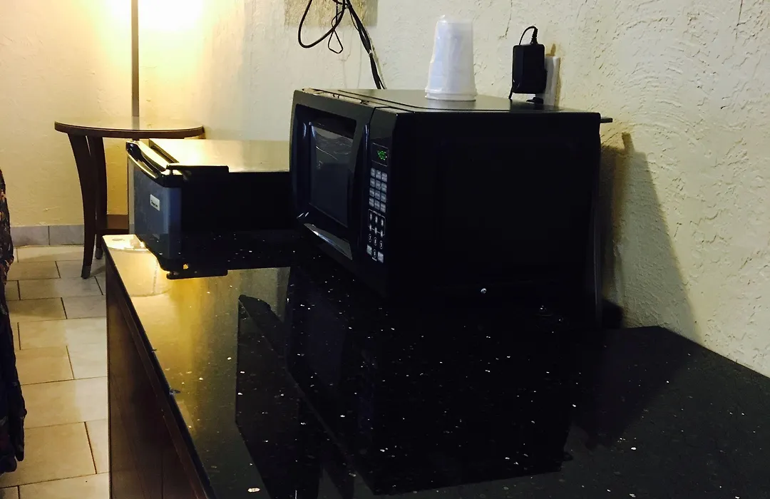 Relax Inn Lawton-1