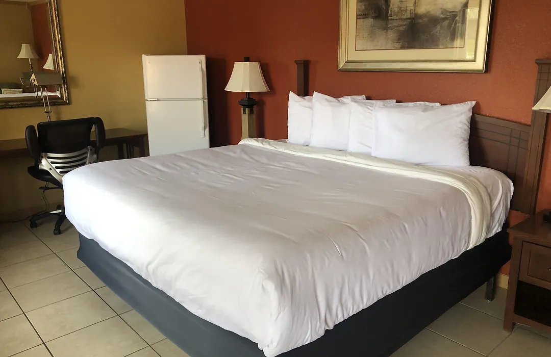 Americas Best Value Inn North Port-1