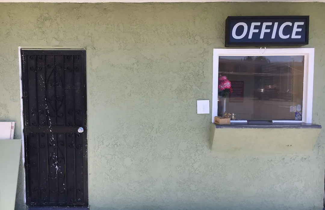 Town House Motel-1