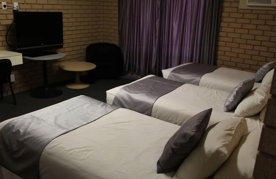 Carnarvon Motel-1