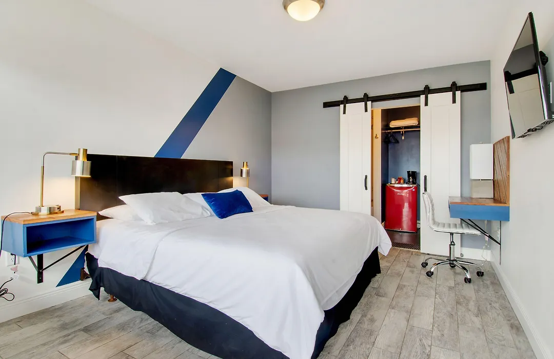 The Ben Louie-1