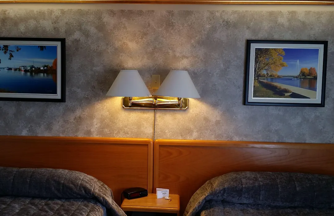 Lakeview Inn-1