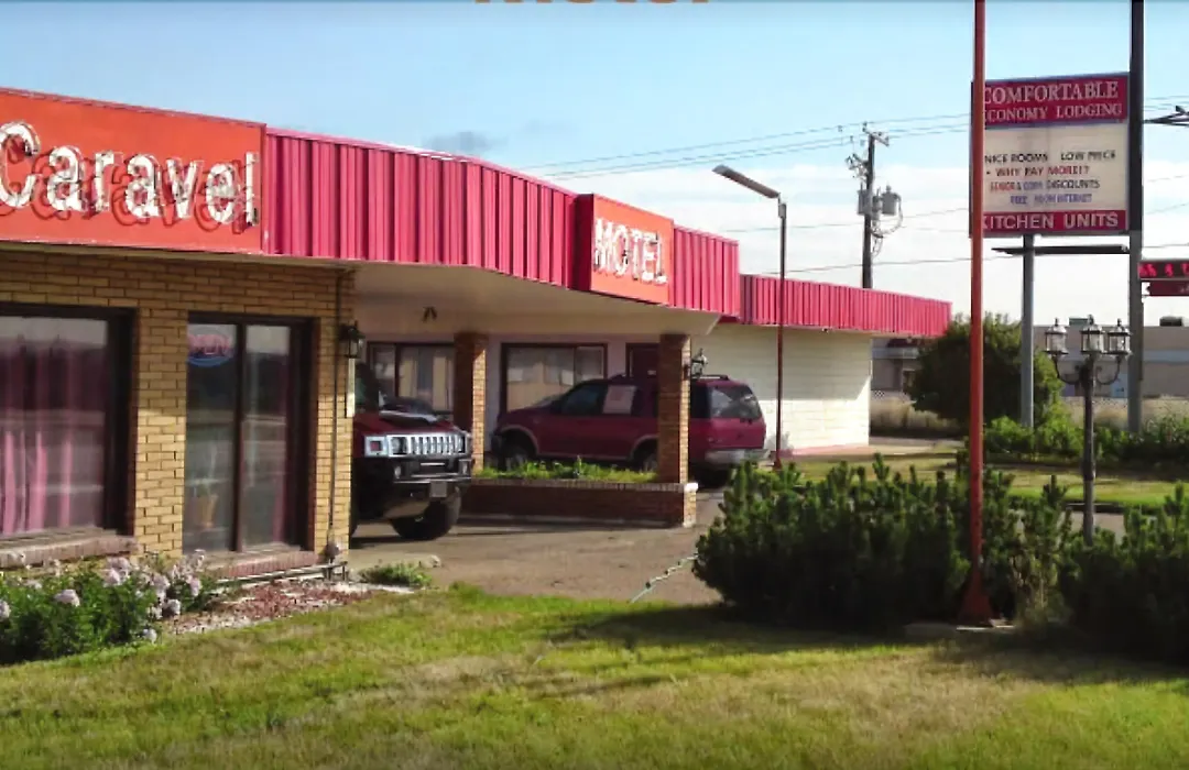 Caravel Motel-1