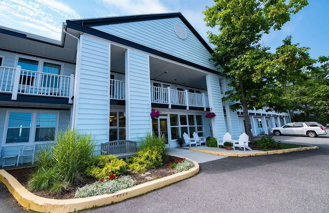 Days Inn By Wyndham Bar Harbor-1
