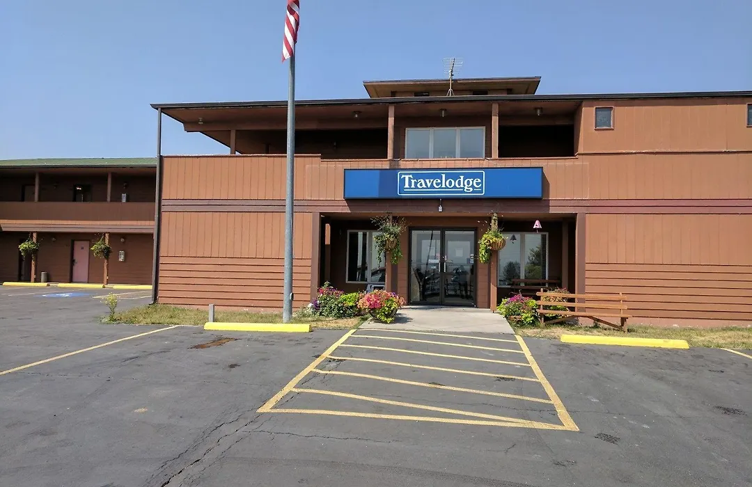 Travelodge By Wyndham Three Forks-1