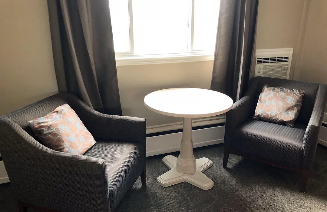 Seasons Inn Halifax-1