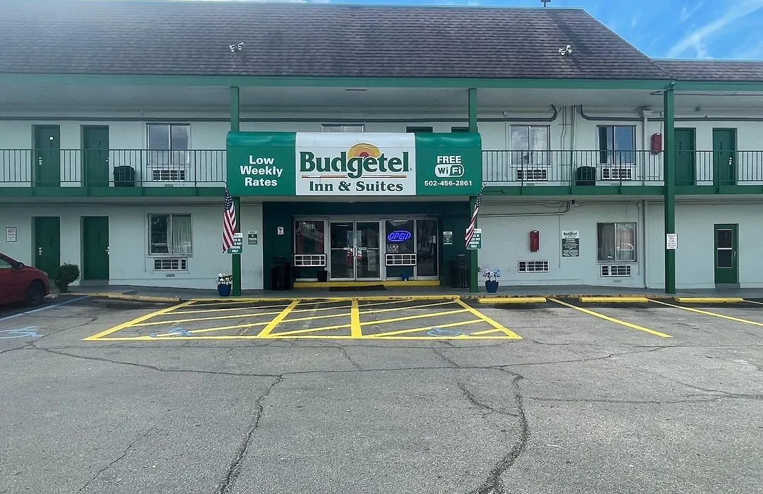 Budgetel Inn And Suites - Louisville-1