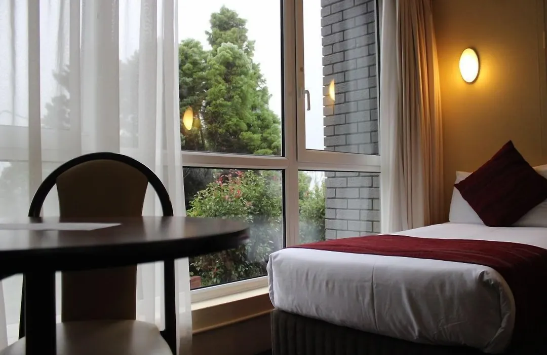 Alpine Motor Inn-1