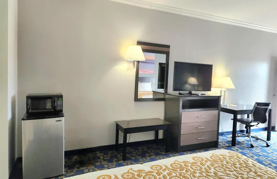 Days Inn By Wyndham Robstown-1