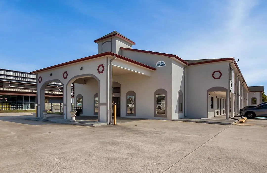 Red Roof Inn Muscle Shoals-1