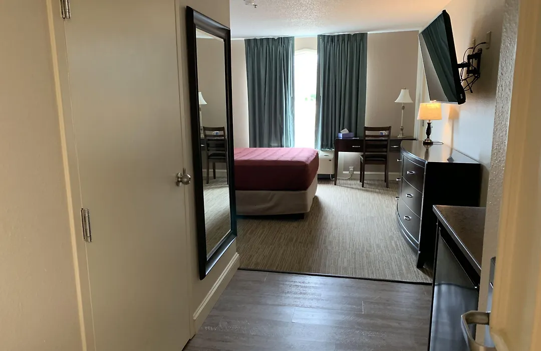 Mccoy'S Inn-1