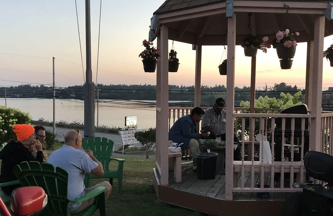 Novastar Motel On The Lake-1