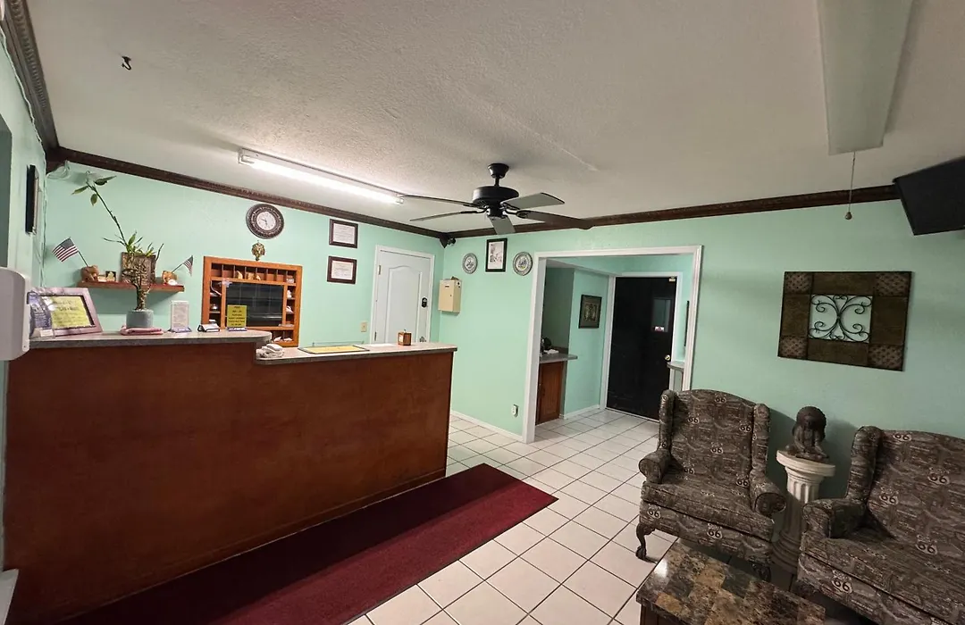 Claremore Motor Inn-1