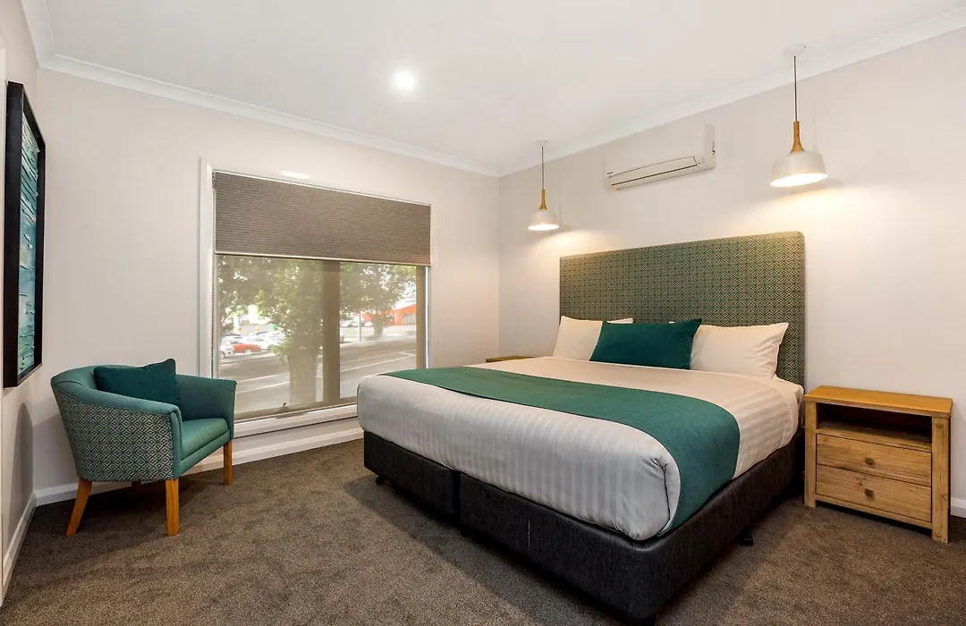 National Hotel Complex Bendigo-1