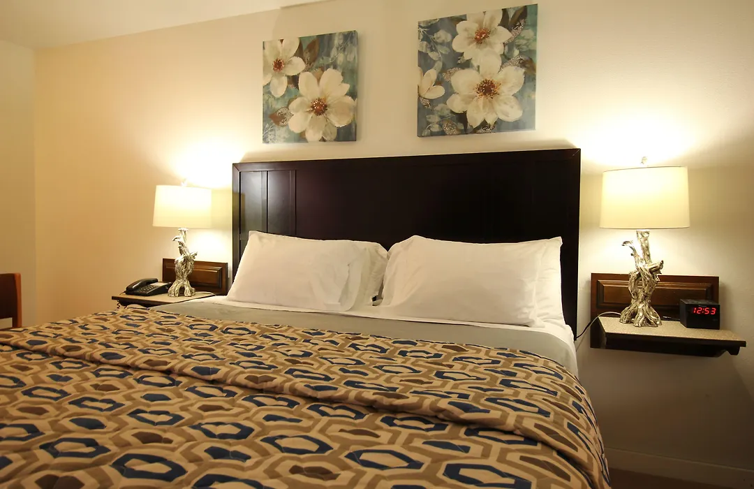 Mariners Cove Inn-1