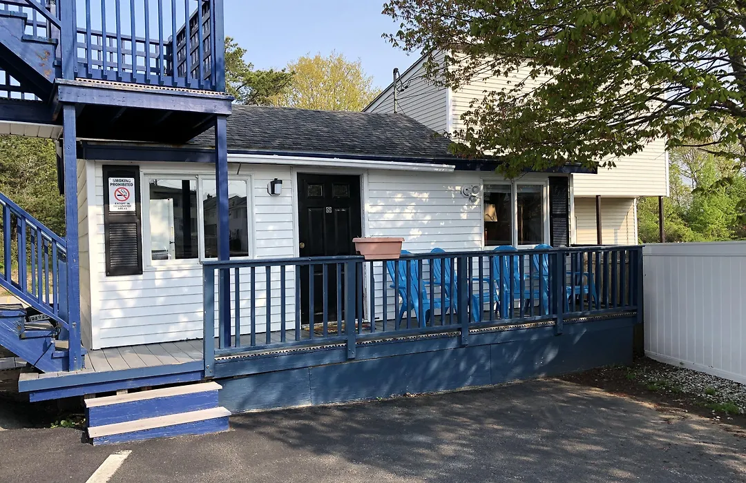 Island View Motel-1