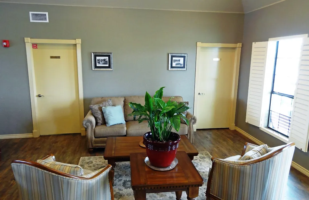 Kenedy Inn And Suites-1