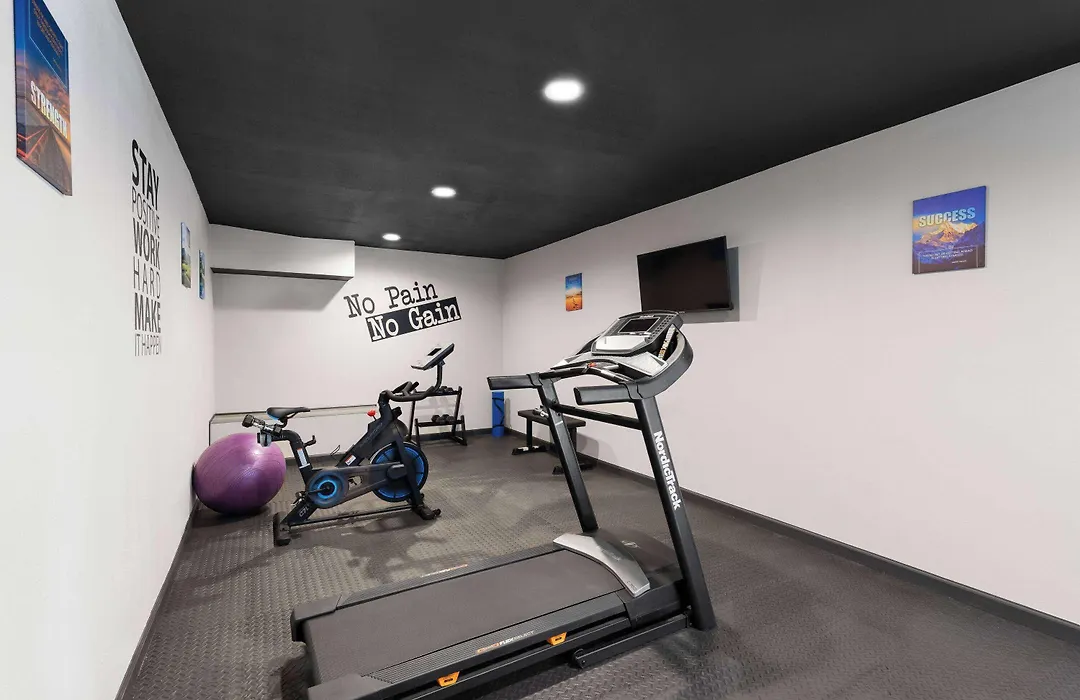 Baymont By Wyndham Dothan-1