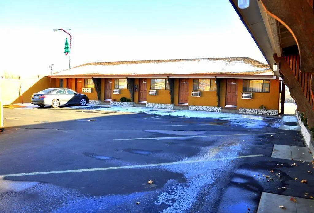 Mount Whitney Motel-1