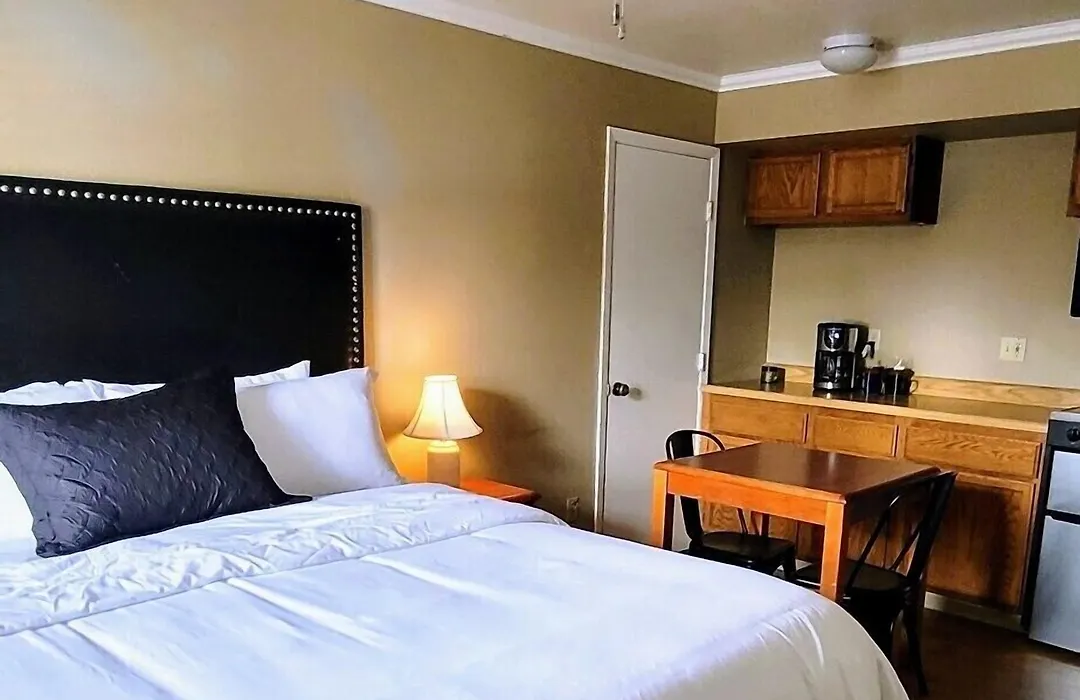 Bridge Of The Gods Motel, Cabins & Rv Park-1