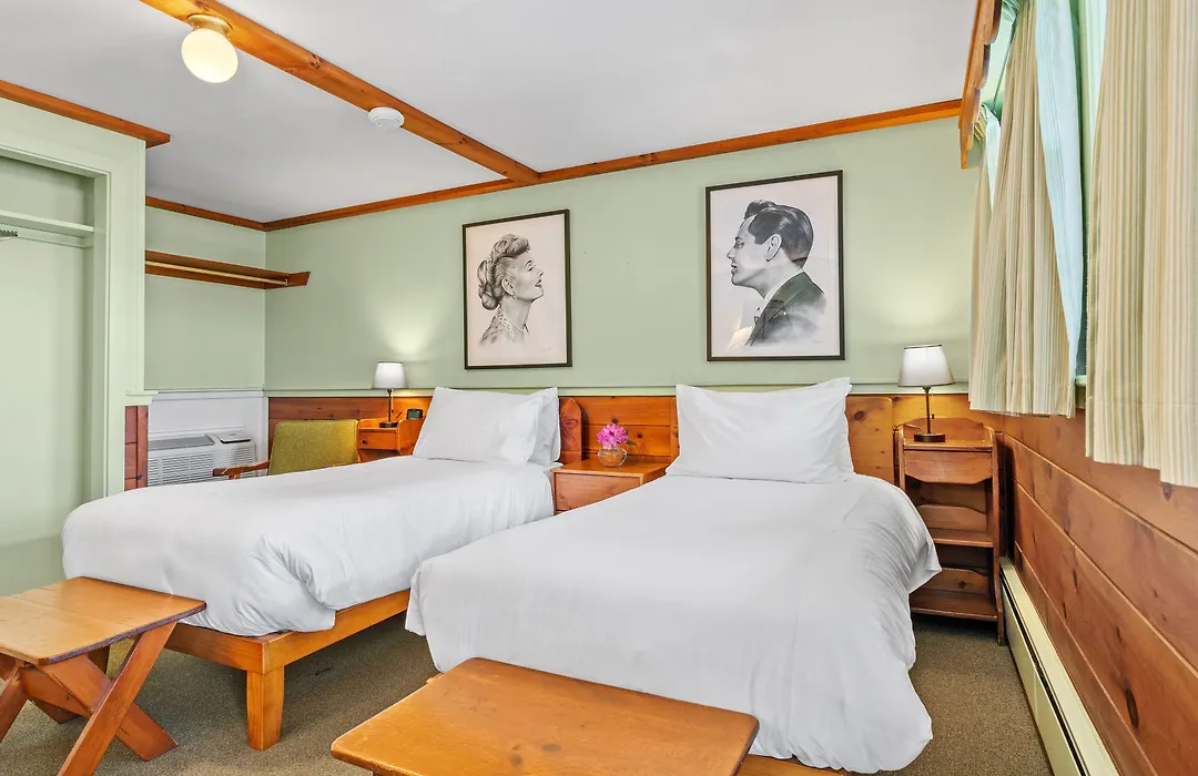 Mid-Town Motel-1