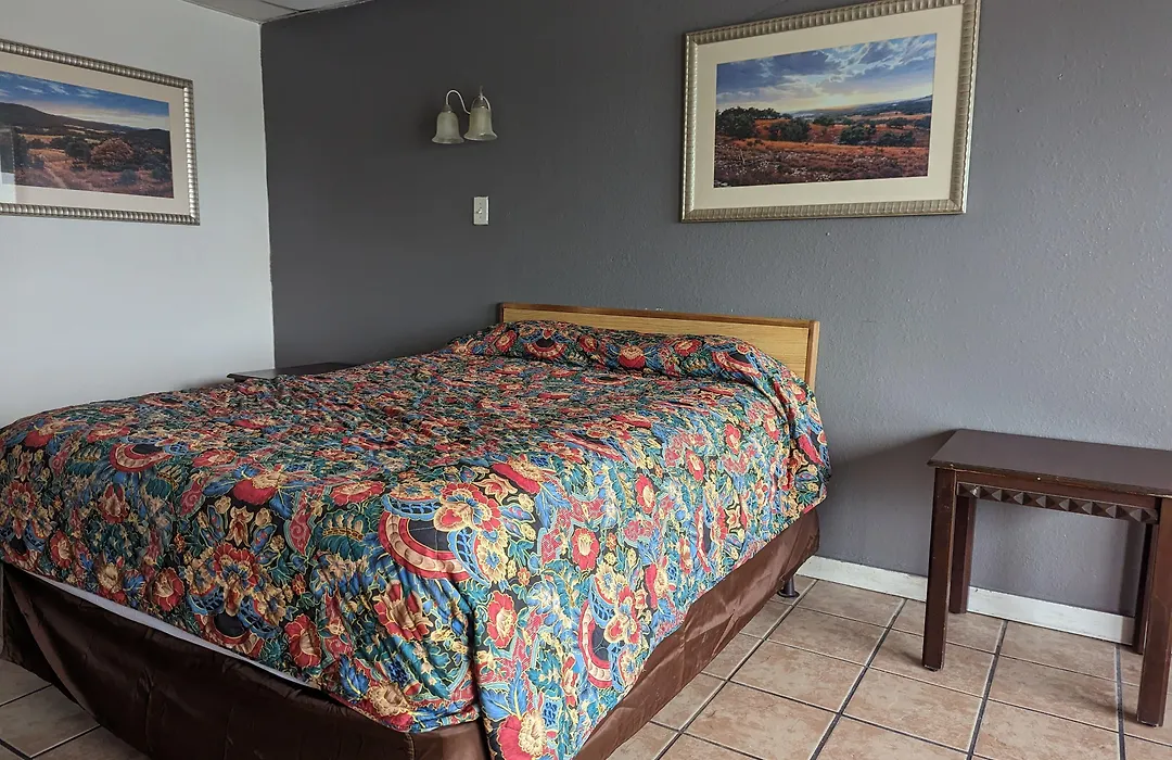 Austin Motor Inn-1