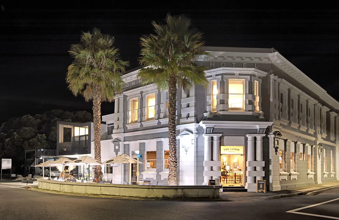 The Com Plex Motel-1