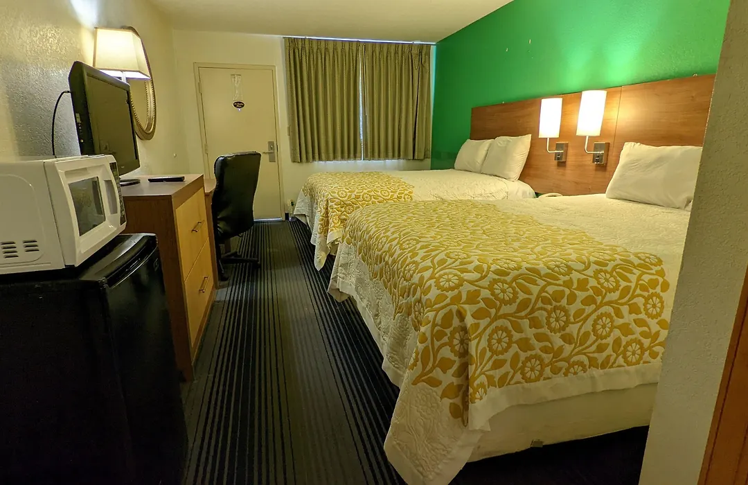 Budget Host Inn-1