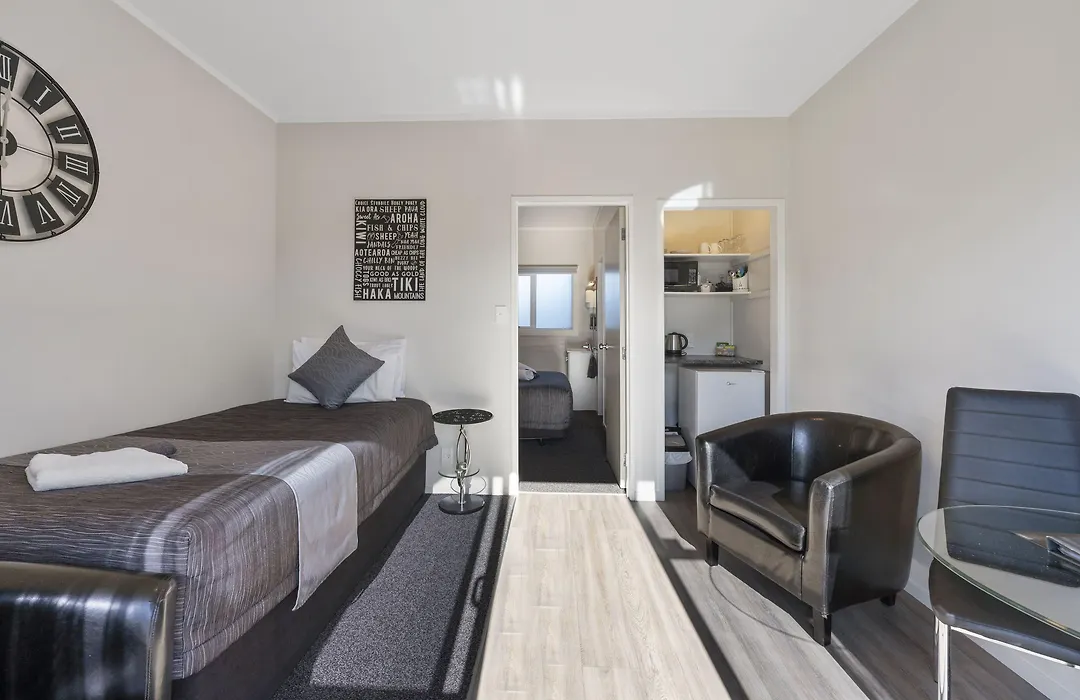 Central Inn Taupo-1