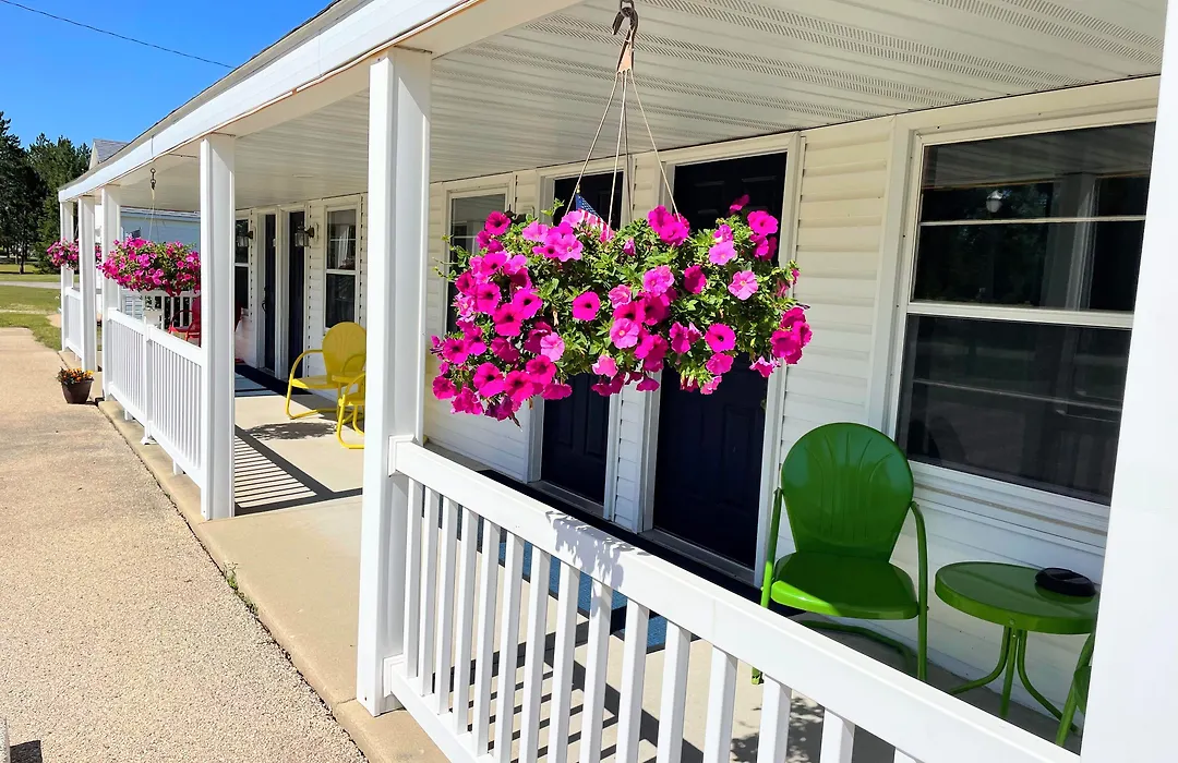 Hillcrest Motel-1