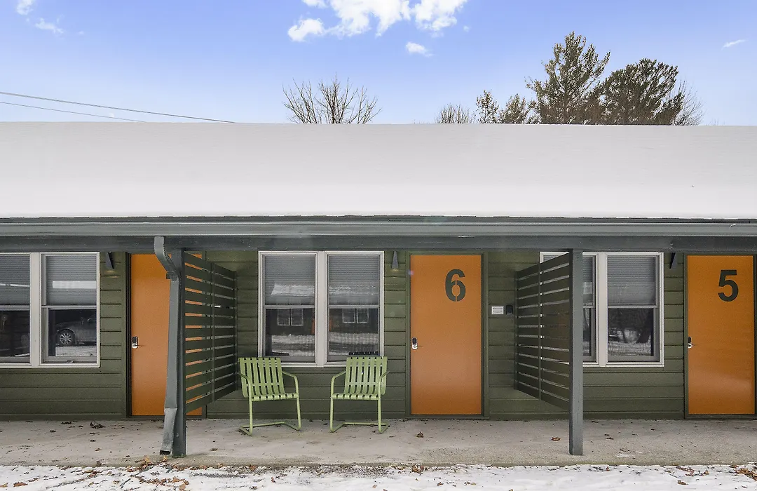 The Brooks Motel-1