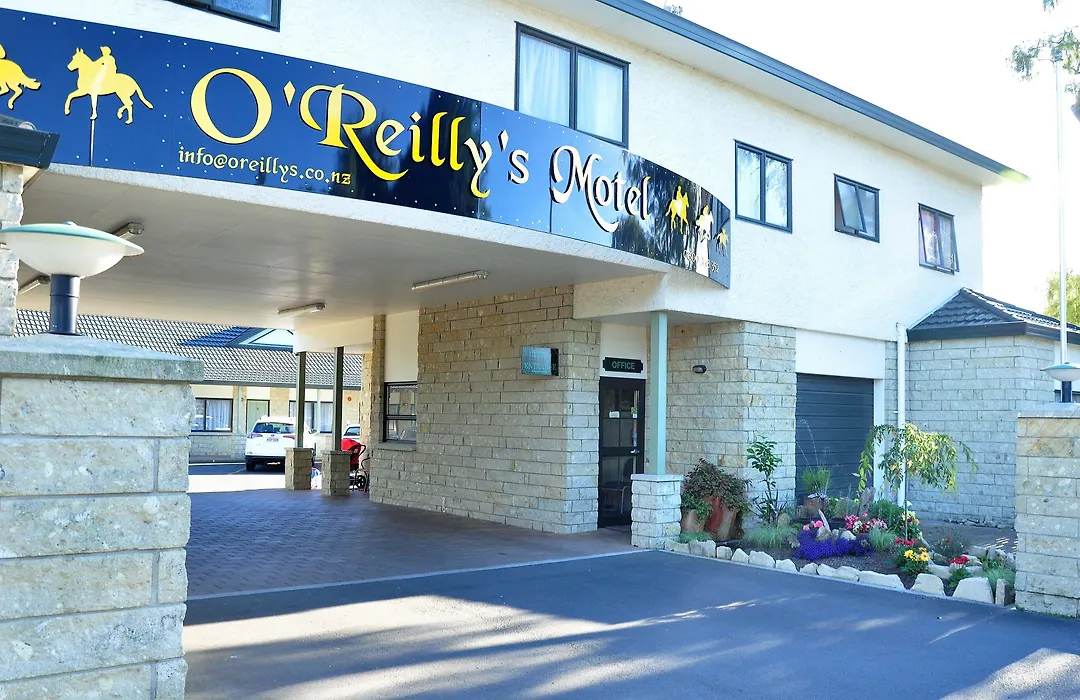 O'Reillys Motel-1