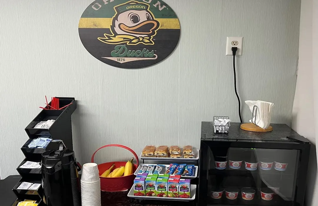Americas Best Value Inn Eugene-1