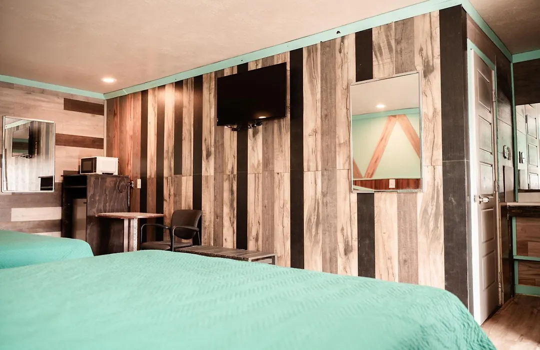 Provo Inn & Suites-1