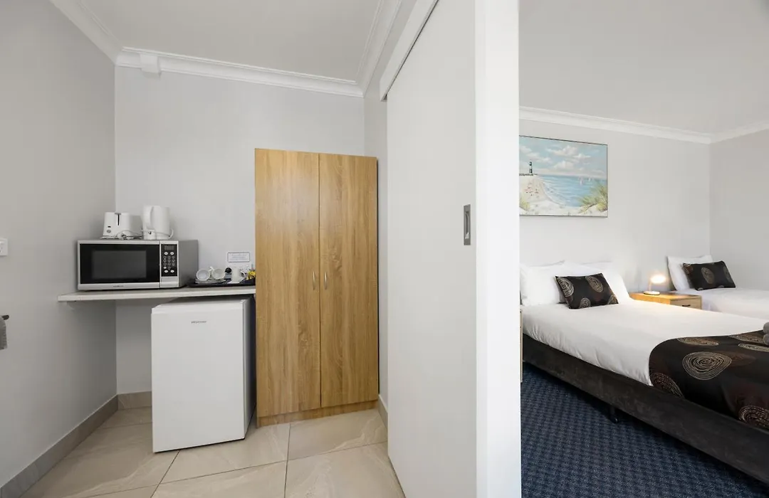 Castle Motel Bairnsdale-1