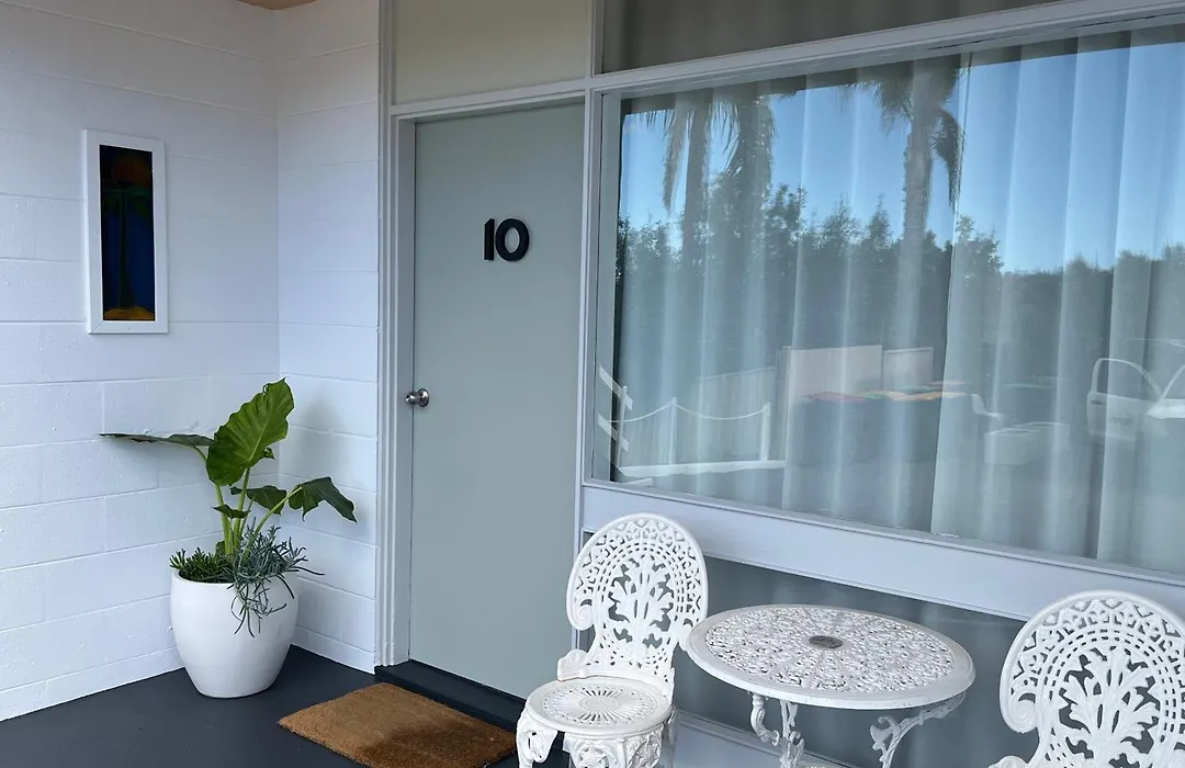 South Seas Motel-1