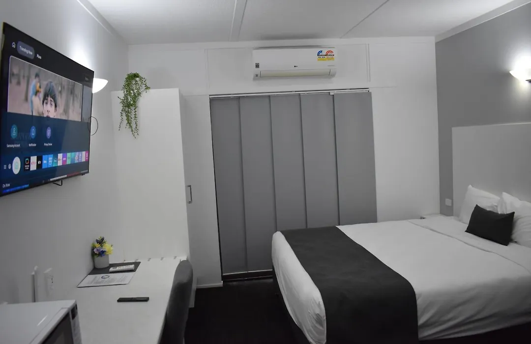 Riviana Motel-1