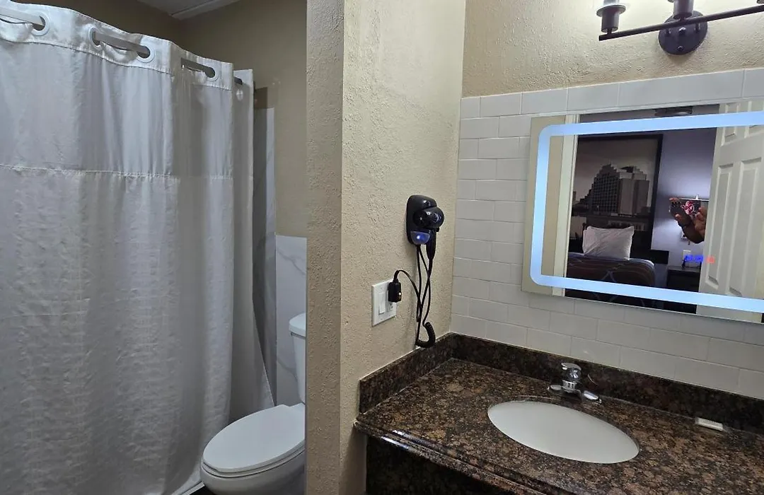 Super 8 By Wyndham Corpus Christi Northwest-1