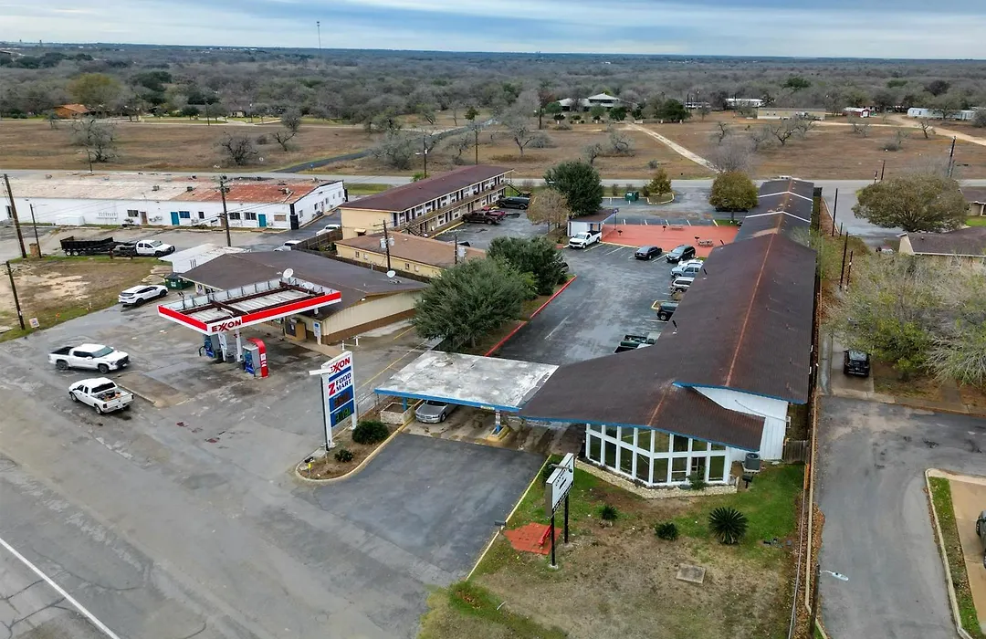 Cannon Inn By Capital O Gonzales Tx-1