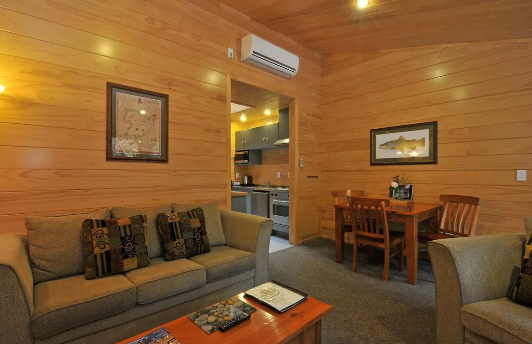 Creel Lodge-1