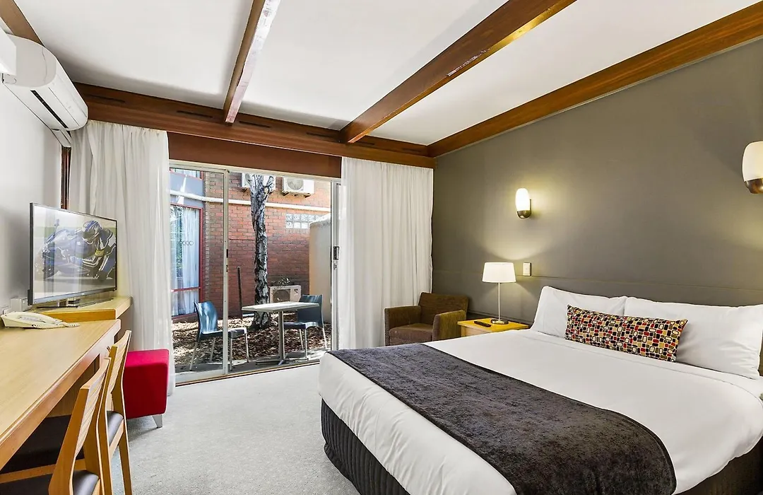 Quality Inn & Suites Traralgon-1