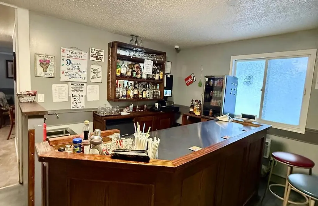 Melville Country Inn-1