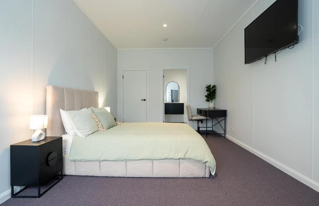 Acacia Ridge Hotel-1