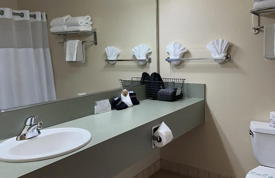 Table Rock Motel & Vacation Rentals-1